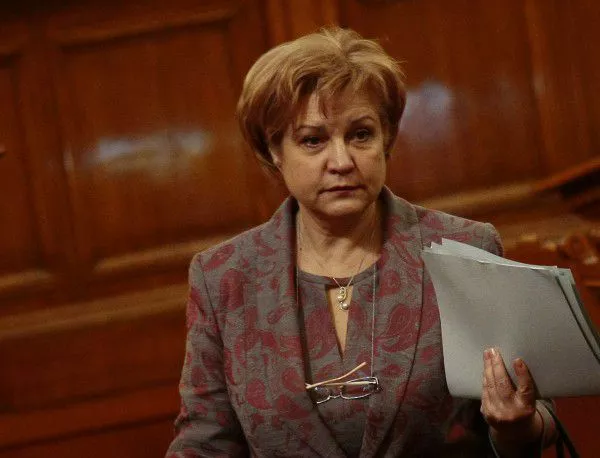 Менда Стоянова: Възможно е да достигнем 4,5 % ръст на икономиката