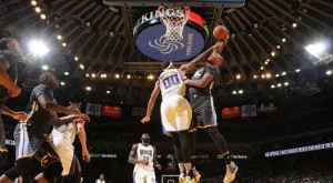 ВИДЕО: Вкараха фамозен кош в НБА, оказа се най-далечният от 9 години насам