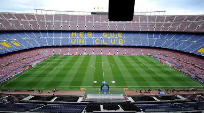 Барселона търси купувач на името на стадион "Камп ноу"