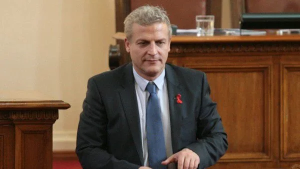 Москов: Тези, които ме наричаха гербаджия, сега са на заплата при ГЕРБ