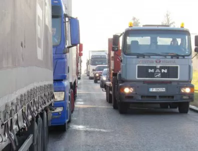 Български шофьор на камион уби младеж на пътя в Украйна