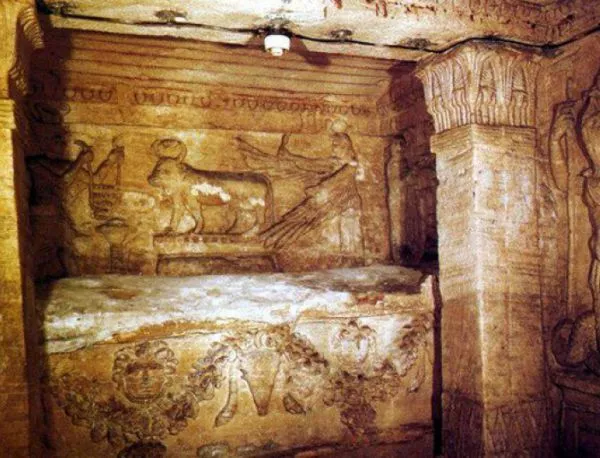 Александрийци разкопали гробница под дома си
