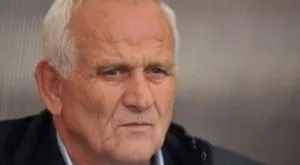 Петрович може да остане в Литекс и за пролетта