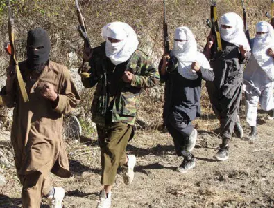 Талибаните ще позволят излизане от Афганистан и след 31 август 