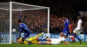 Фенка посочи "трите плъха" в Челси (СНИМКА)