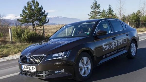 Skoda Superb 2,0 TDI: Superbогат (тест-драйв)