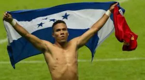 Застреляха национал на Хондурас пред мол