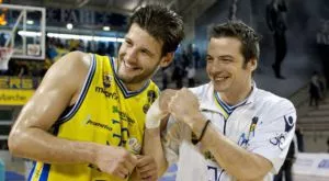 Наш баскетболист смени Италия с Турция