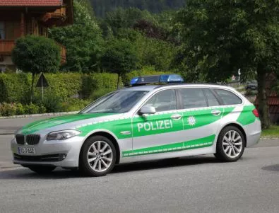 Неизвестен застреля трима души в Бавария