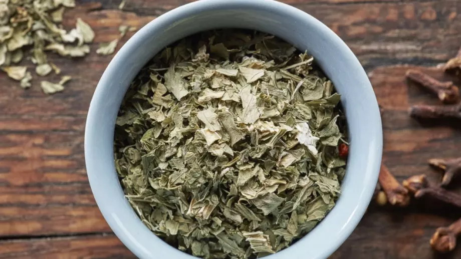 Билки и подправки, които трябва да присъстват във всяка кухня