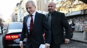 Ремонтите в ЦСКА излизат на Ганчев седемцифрена сума?