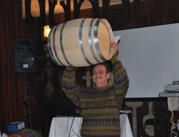 Над 900 лева раздават в конкурса за "Най-добро домашно вино" в Асеновград