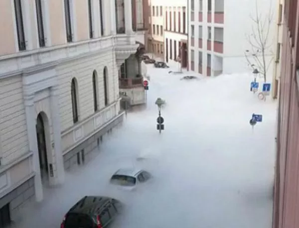 Странната мъгла, която обви улиците на Майнц (СНИМКИ)
