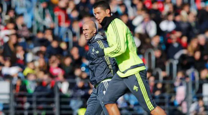 Зидан блокира трансфер на любимия си футболист в Реал