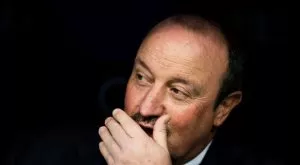 Бенитес ще води Нюкасъл и в Чемпиъншип