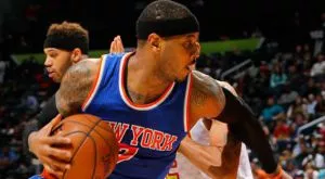 Никс отново тресна "ястребите" за 17-и успех през сезона