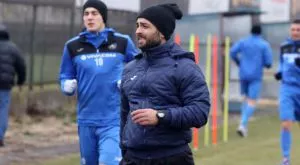 В Италия: Перота пише история в България