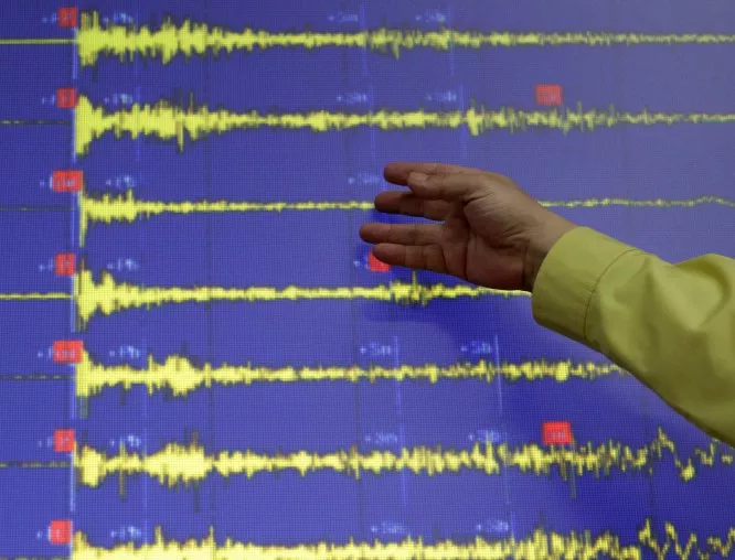 Мощно земетресение с магнитуд 7,6 е регистрирано в Чили