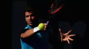 Бесен на съдиите Григор победи Троицки и чака евентуално Федерер