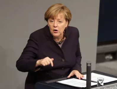 Немците по-малко подкрепят бежанците и партията на Меркел