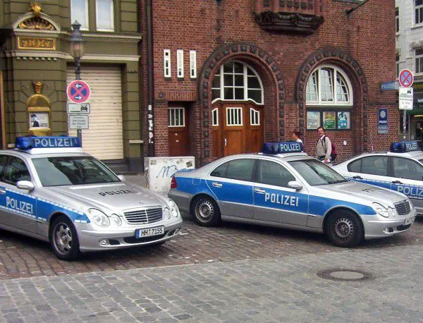 Шефът на полицията в Кьолн е отстранен