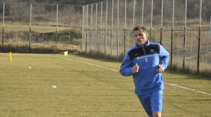 Защитник на "Левски" се завръща за мача с Черно море 