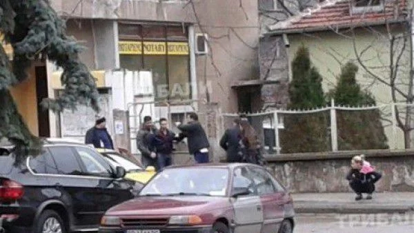 Нещо се случва с мъжете в България