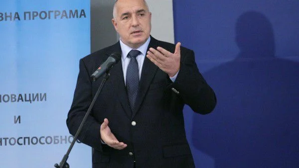 Борисов потвърди спирането на обществената поръчка за почистването на Летище „София”