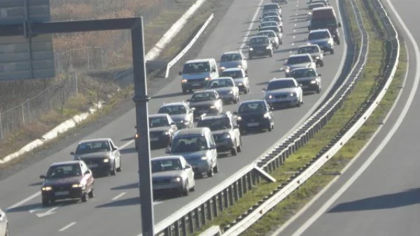 Голямото изнасяне за Великден започва, стотици хиляди тръгват на път