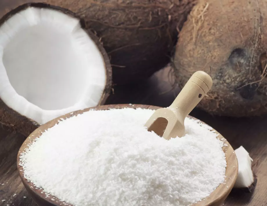 Как правилно се консумира кокосовият орех