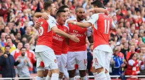 Контузен до края на годината стана капитан на Арсенал