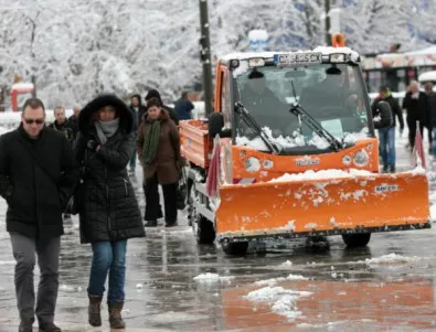 Бедственото положение във Видин остава, 120 снегорини са чистили София