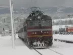 Антирекорд: 234 отменени и 217 закъснели влакове заради снега миналата седмица