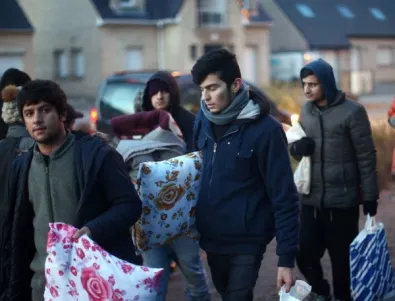 В Холандия са открити 30 заподозрени във военни престъпления сред бежанците