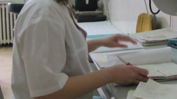 До ден изтича срокът за заявления за медицински сестри и фелдшери в Асеновград по проект
