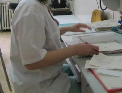Нападнаха медицинска сестра в болницата в Горна Оряховица