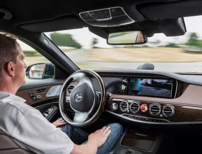 Автономната технология на Mercedes-Benz: кратка история