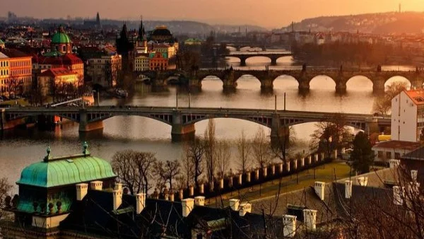 Населението на Чехия нараснало заради българите и румънците