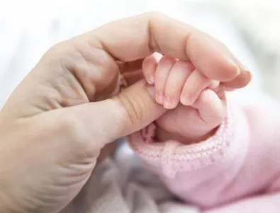 В сливенската болница проверяват случай с бебе, родено мъртво