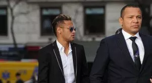 Конфискуваха самолета и яхтата на Неймар 