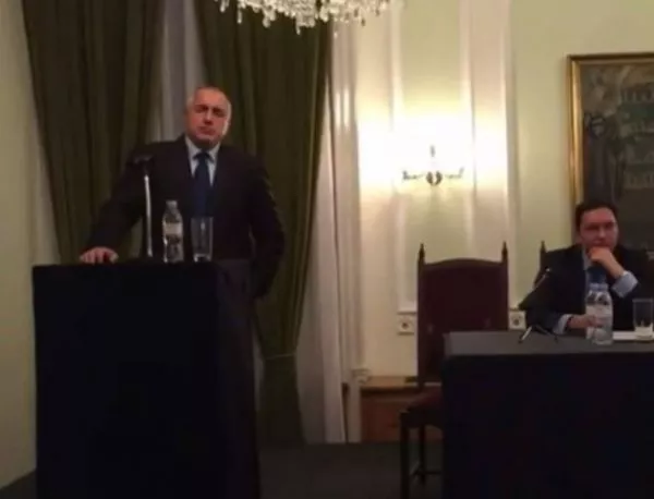 ПР-ката на Борисов: Въпросите в Лондон бяха част от добре организиран сценарий