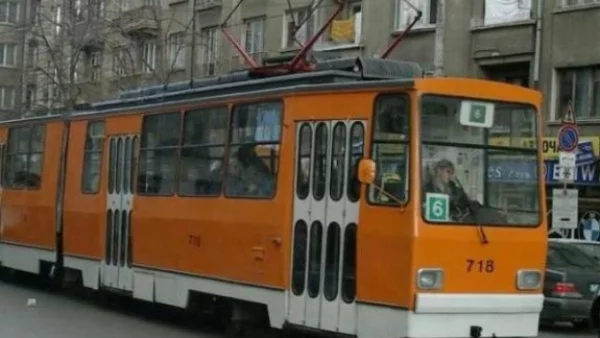 В нощта срещу Великден градският транспорт в София ще работи извънредно