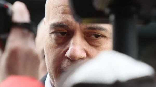 Слави: Ако спрат референдума, ще направя концерт пред парламента