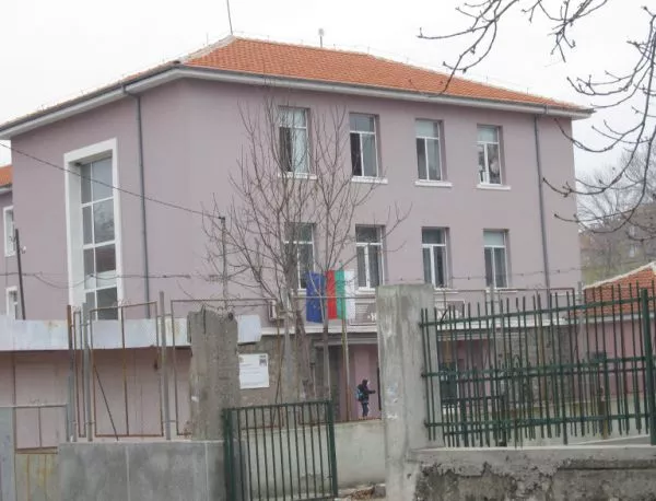 И Асеновград обяви грипна епидемия, детските градини остават отворени