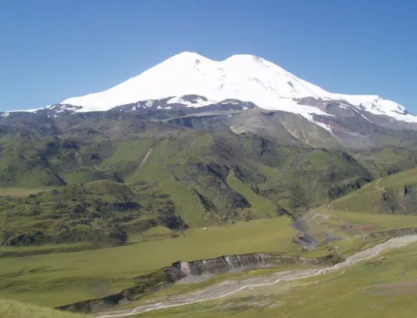 Външно министерство потвърди, че загиналият на връх Елбрус алпинист е българин