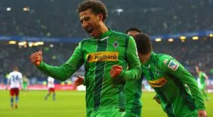 Хамбургер спря черна серия след обрат над Борусия (М)