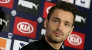 Дебюши: Венгер ме спря да играя в Манчестър Юнайтед