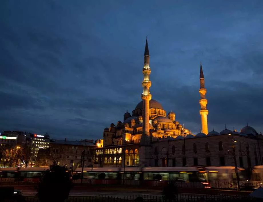 Тежки земетресения и опасни болести - за тях в Турция не се говори
