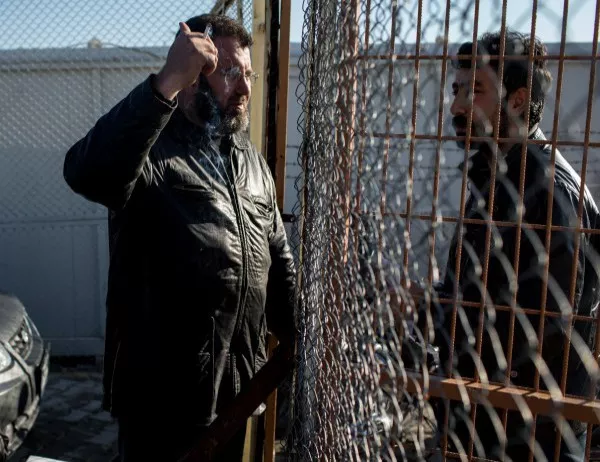 Осъдиха двама сирийци за незаконно преминаване през границата