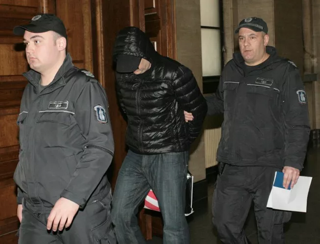 Прокуратурата протестира - съдът ѝ върна обратно обвинението за атентата срещу Алексей Петров